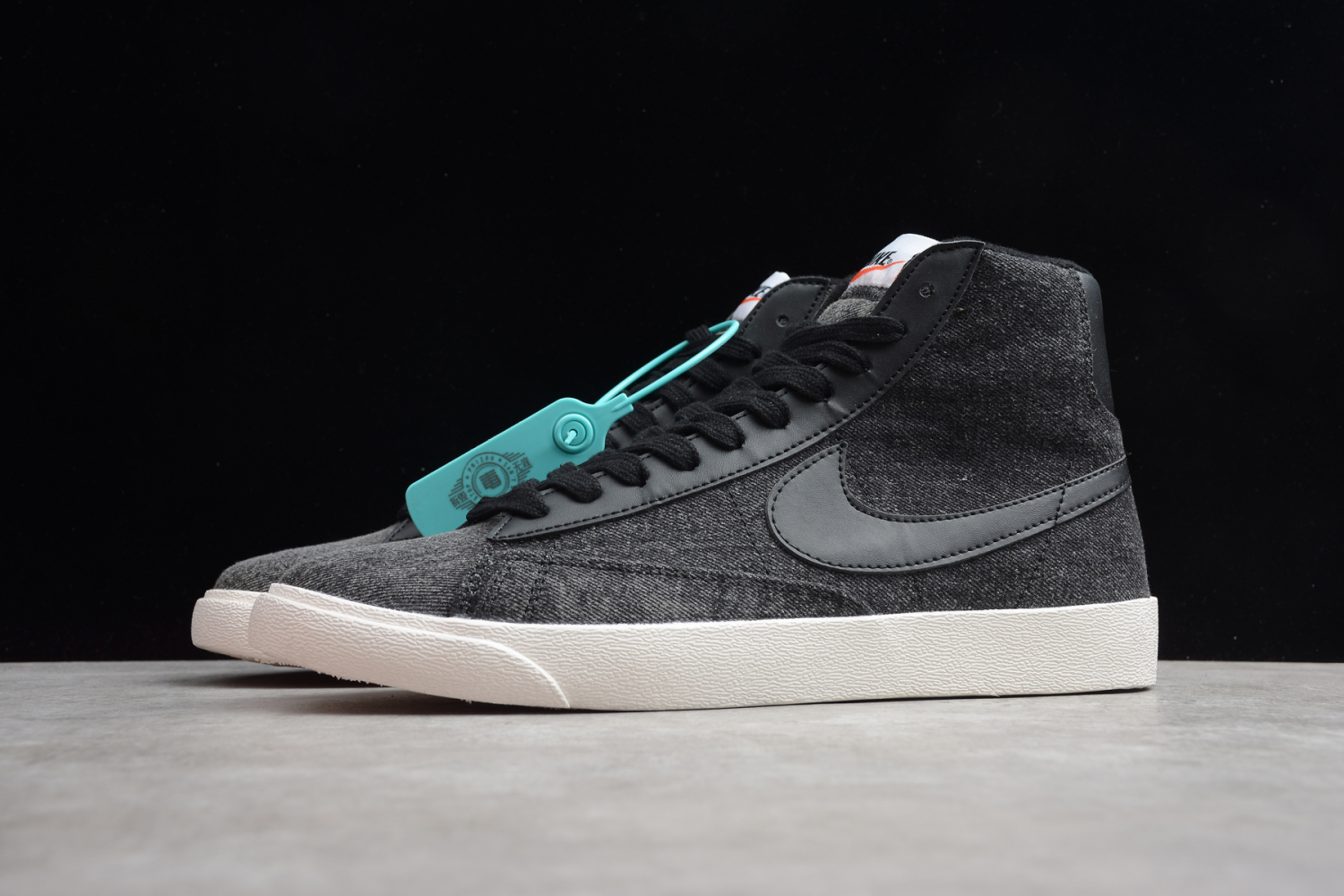 Nike Blazer Mid QS HH Carbone Grey Black TH8236-300A15