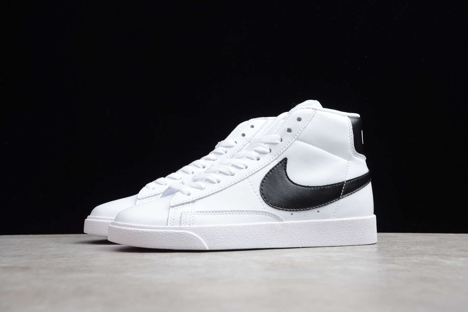Nike Blazer Mid Vintage Suede White Black 917862 111