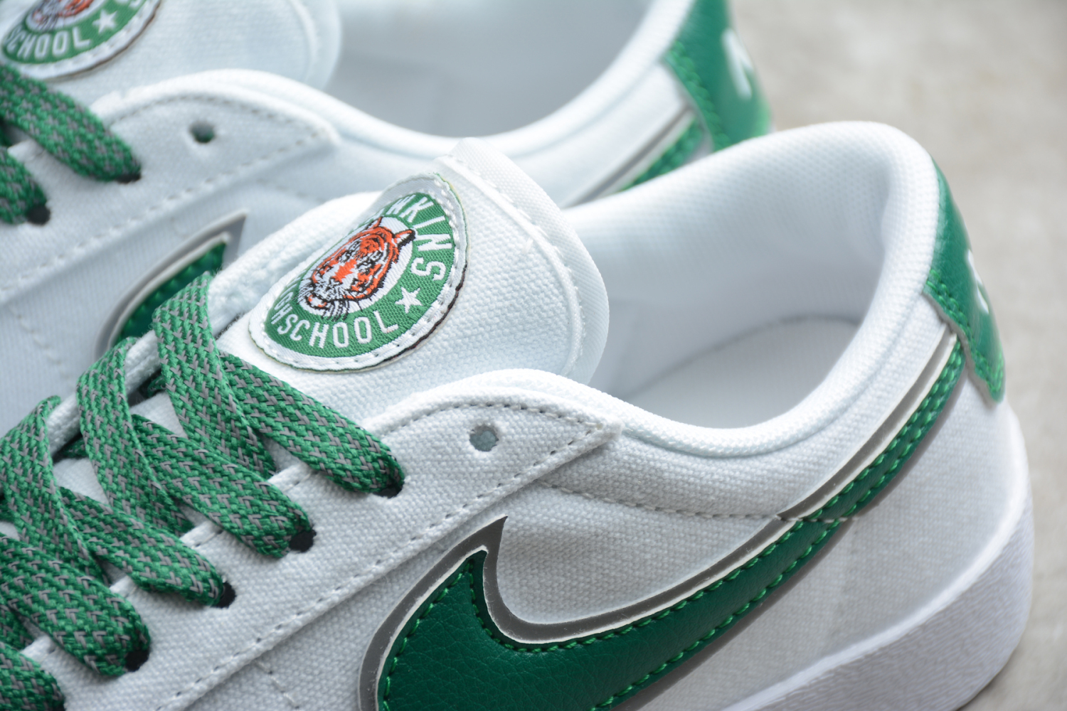New Nike Blazer Low White Green For Sale AV9371-980