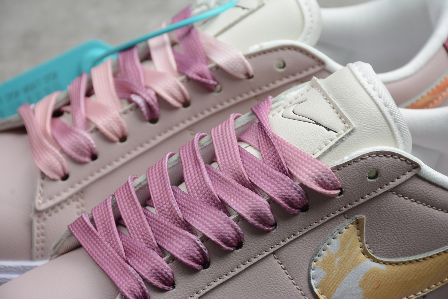 Nike Blazer Low GS White Pink Water Red CZ8688-666