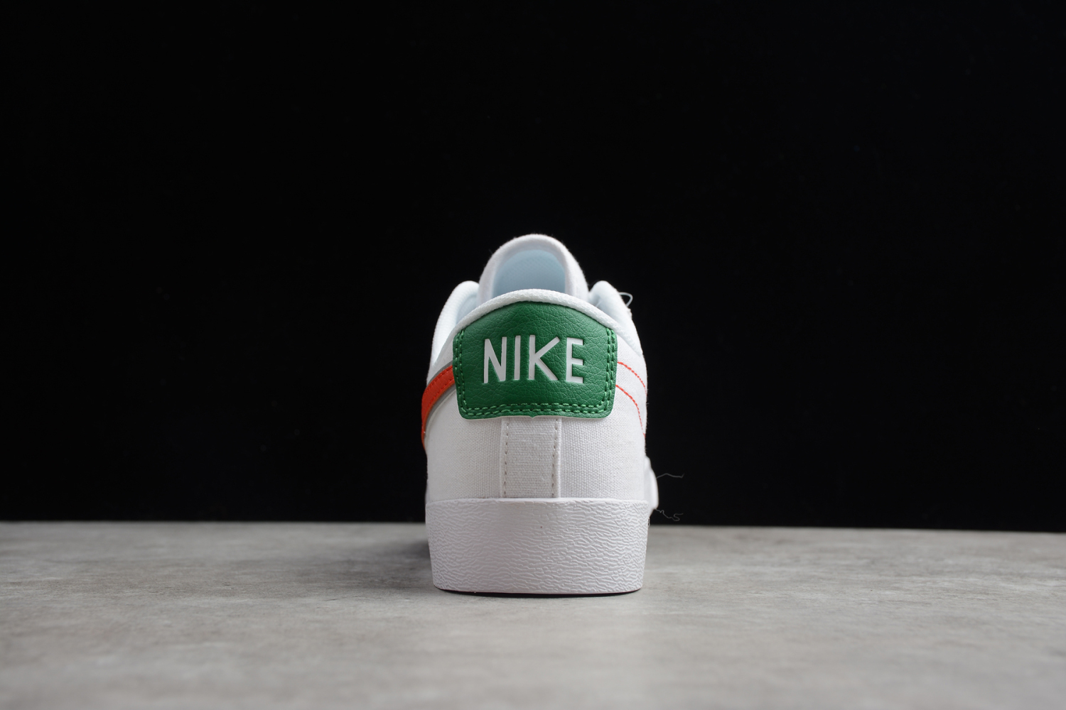 Nike SB Blazer Low LX White Orange Reflective Silver AV9371-619
