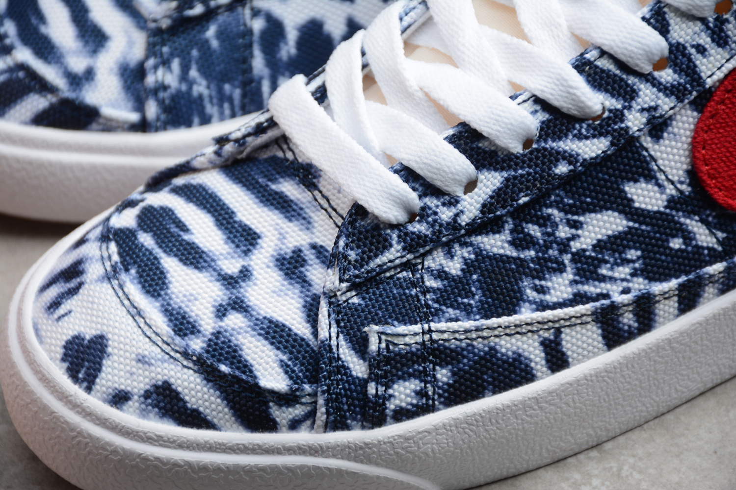 Nike Blazer Mid 77 Vintage Tie Dye - CZ7874-600