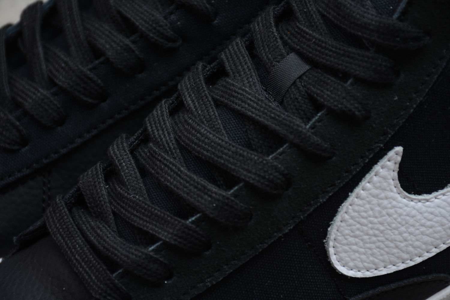 NIKE SLAM JAM BLAZER MID CD8233-001