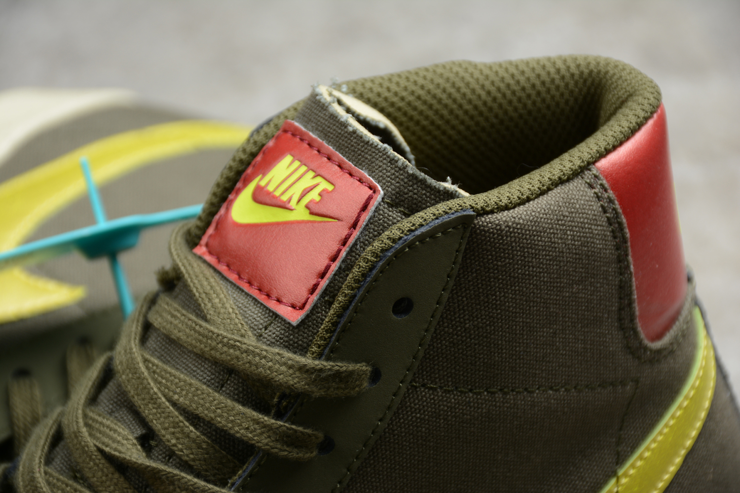 Nike Blazer Mid 77 Olive Snakeskin (W) CZ0462-200