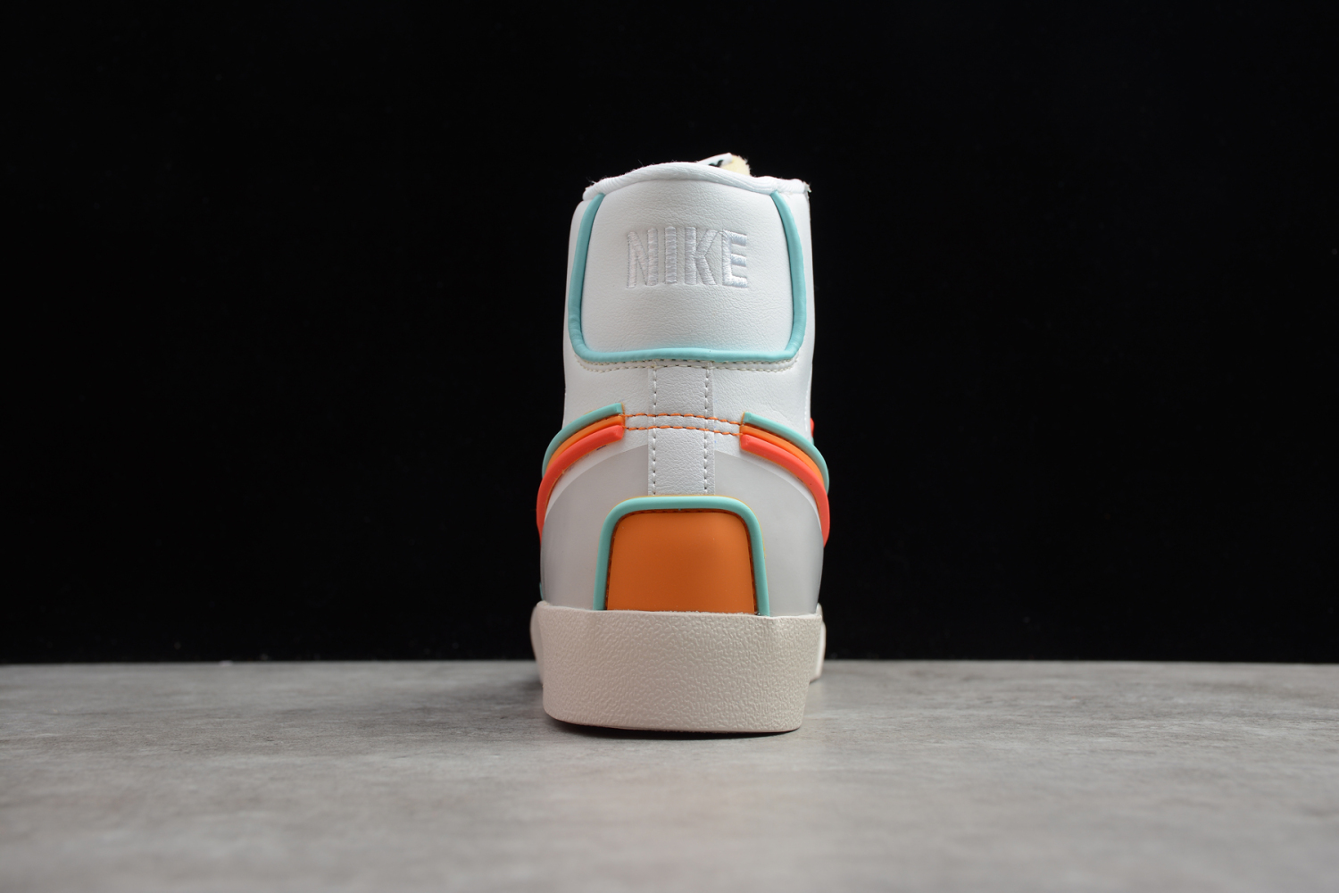 Nike SB Blazer Mid 77 VNTG Suede Mix White Color Drop Plastic 853503