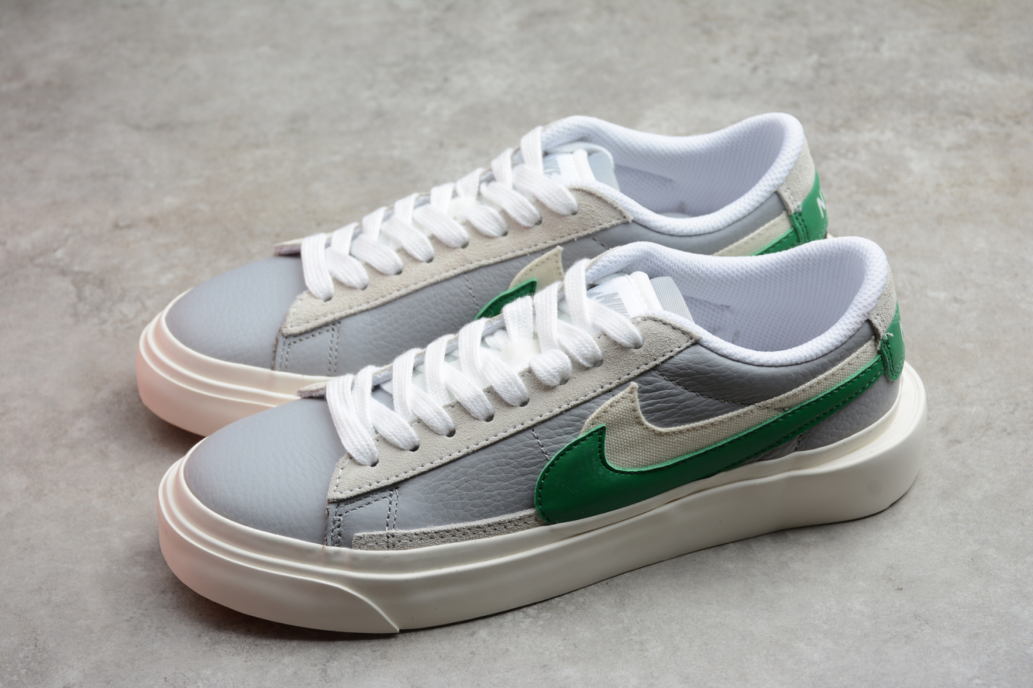 Nike SB Blazer Low x Sacai Grey Green Varisity White BV0076-403