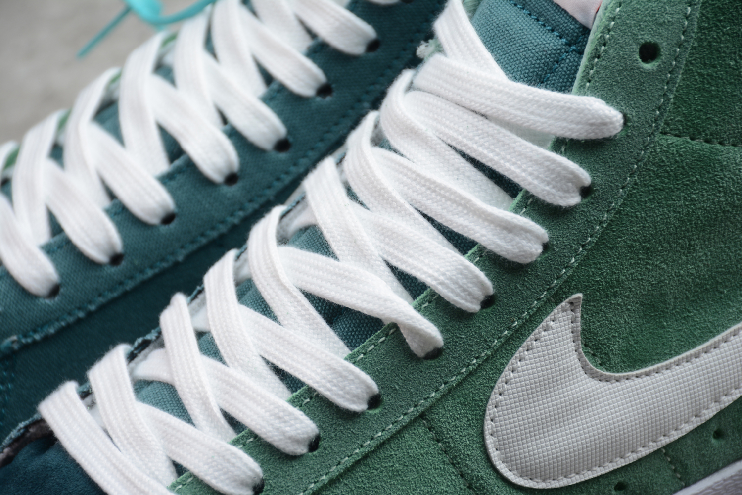 Nike Blazer Mid 77 Vintage Jade Ash Green - CZ4609-300
