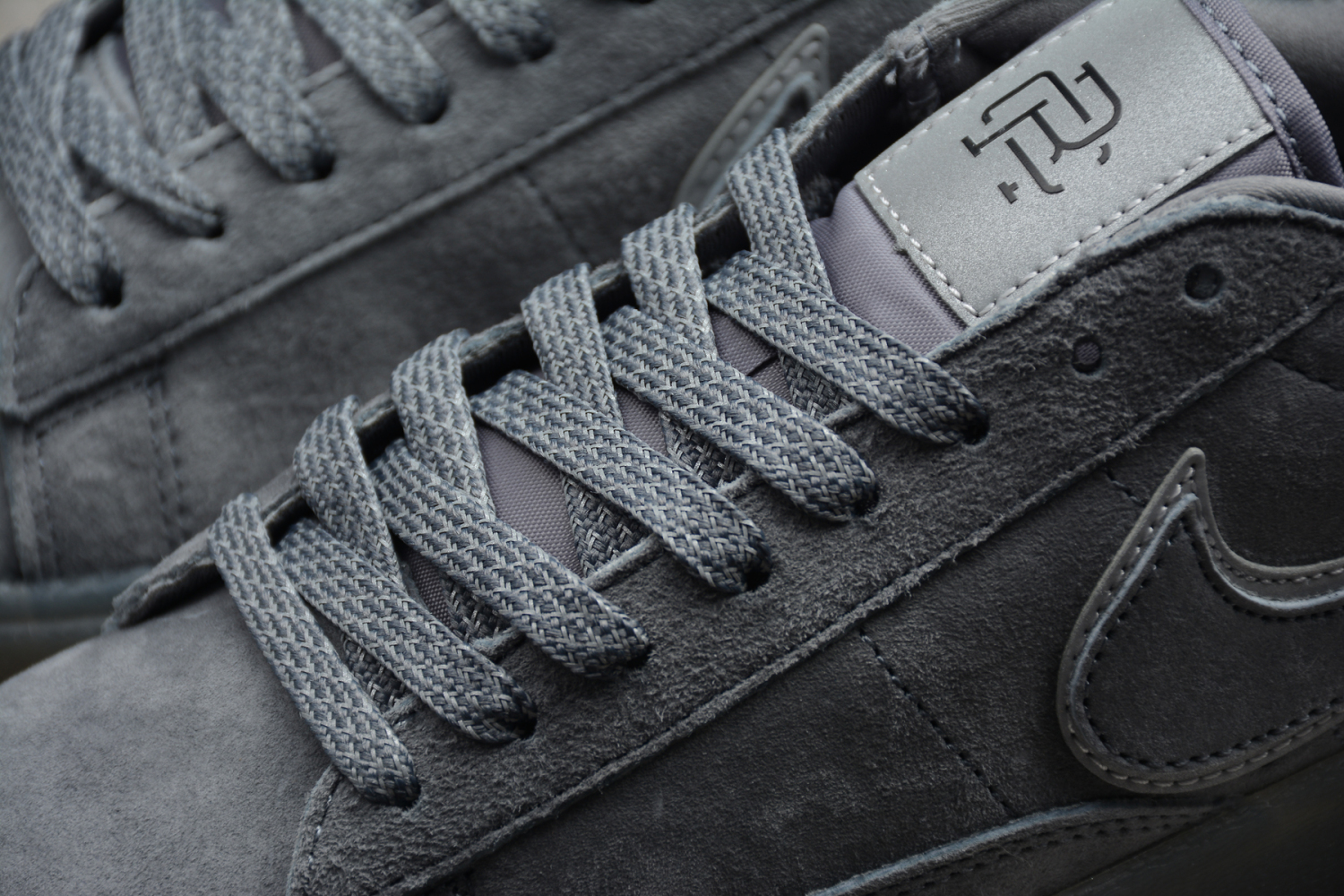Nike Blazer Low PRM Dark Grey/Black-Reflective 454471-900