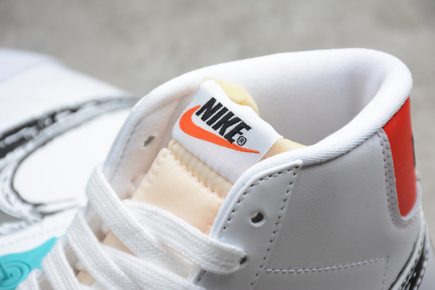 2020 RELEASE NIKE BLAZER MID 77 SKETCH WHITE RED OUTLET ONLINE CW7580-110