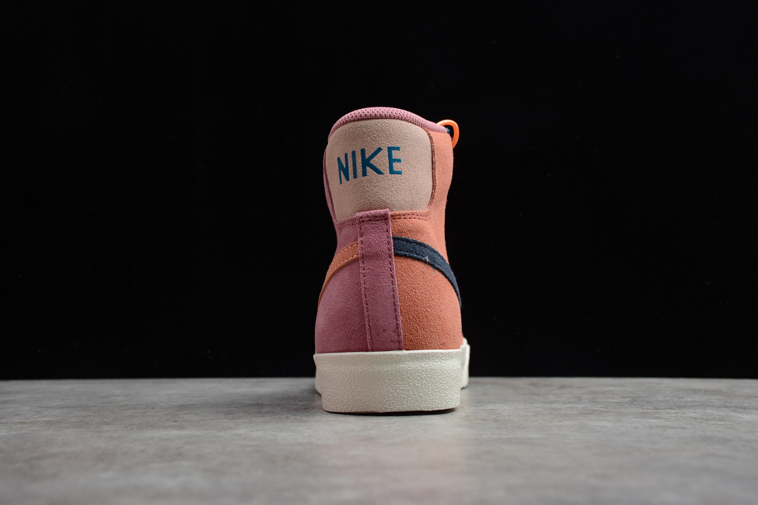 Nike Blazer Mid VNTG Suede Desert Berry Pink Sneakers/Shoes DC9179-664