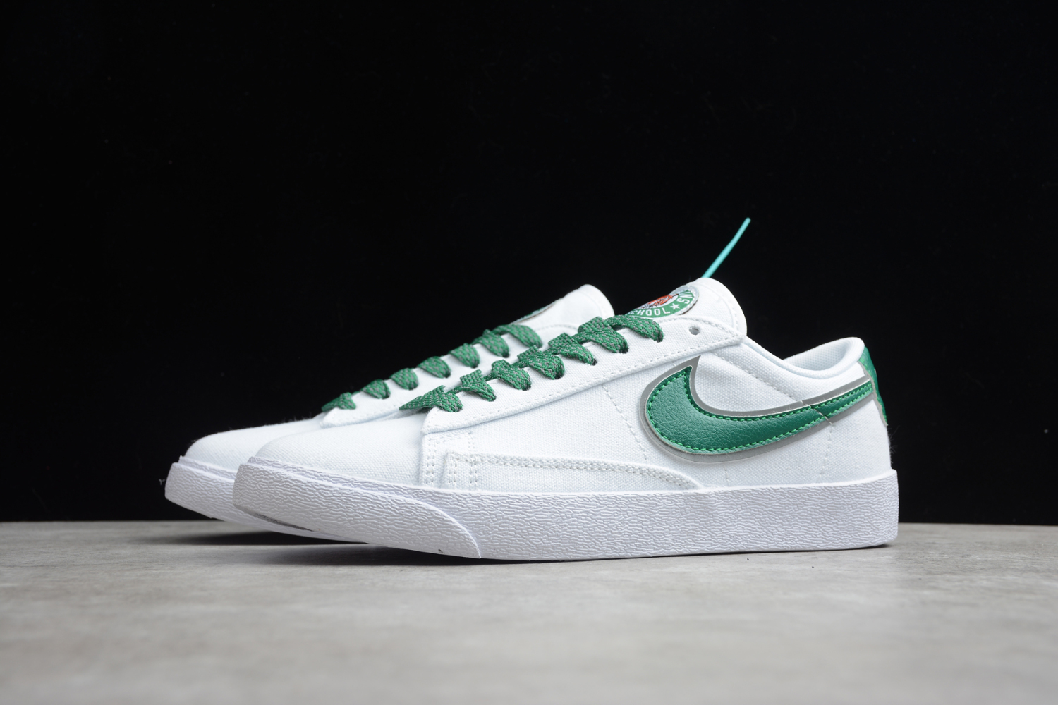New Nike Blazer Low White Green For Sale AV9371-980