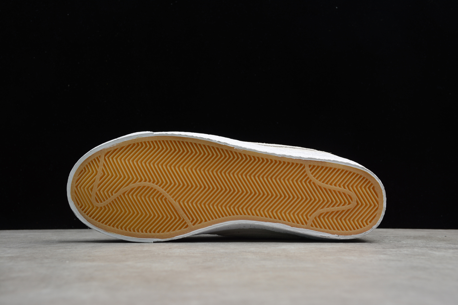 Nike SB Blazer Mid 864349-003