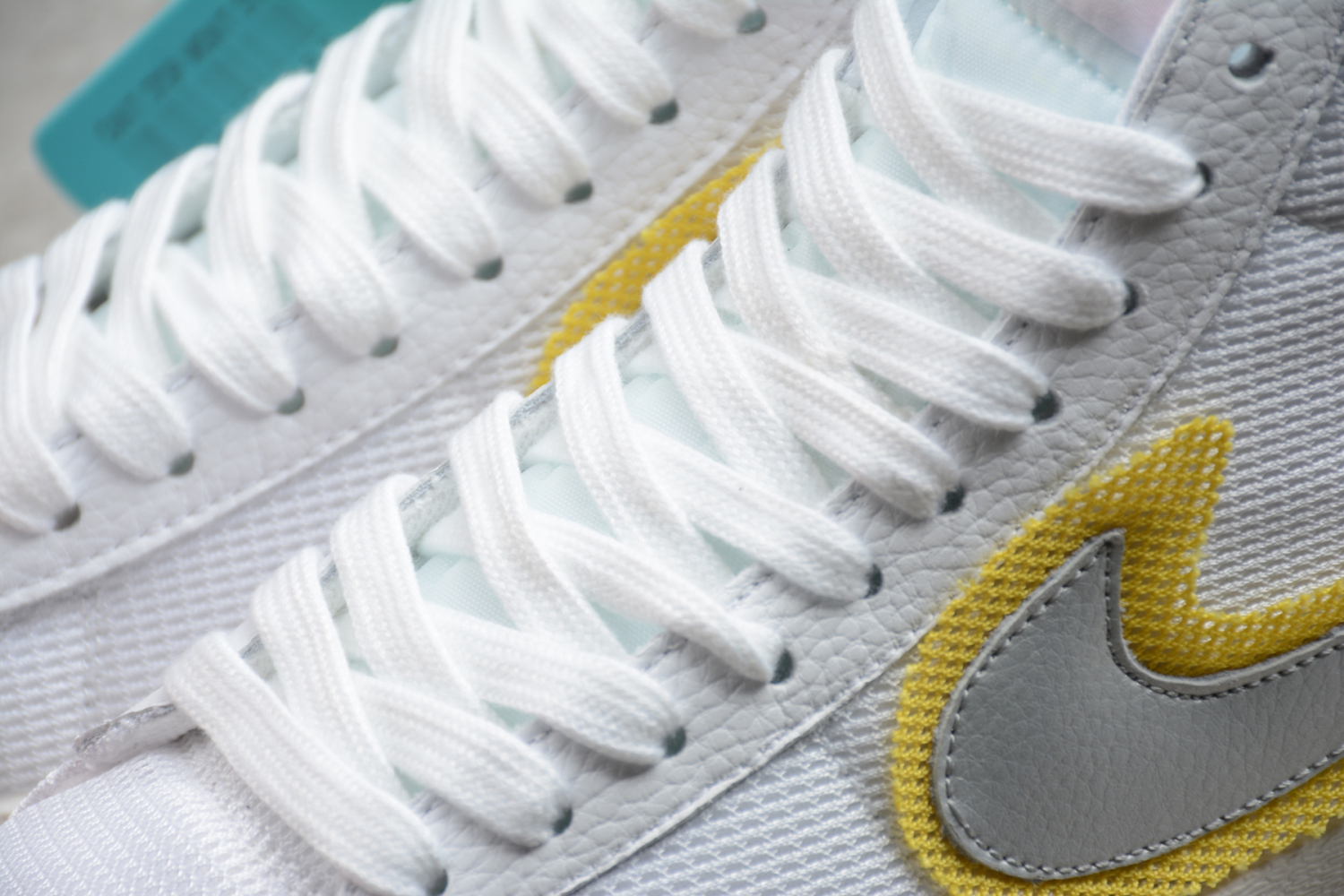 Nike Blazer Mid Vintage 77 Cotton Waffle White University Gold (W) CZ5105-100