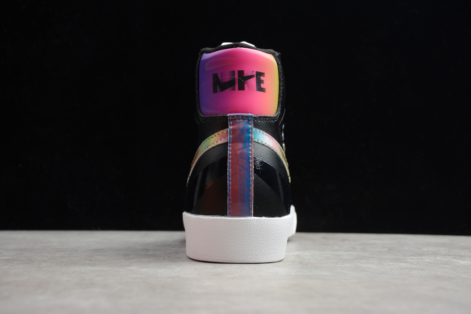 Nike Blazer Mid 77 Thermal CZ8653-036
