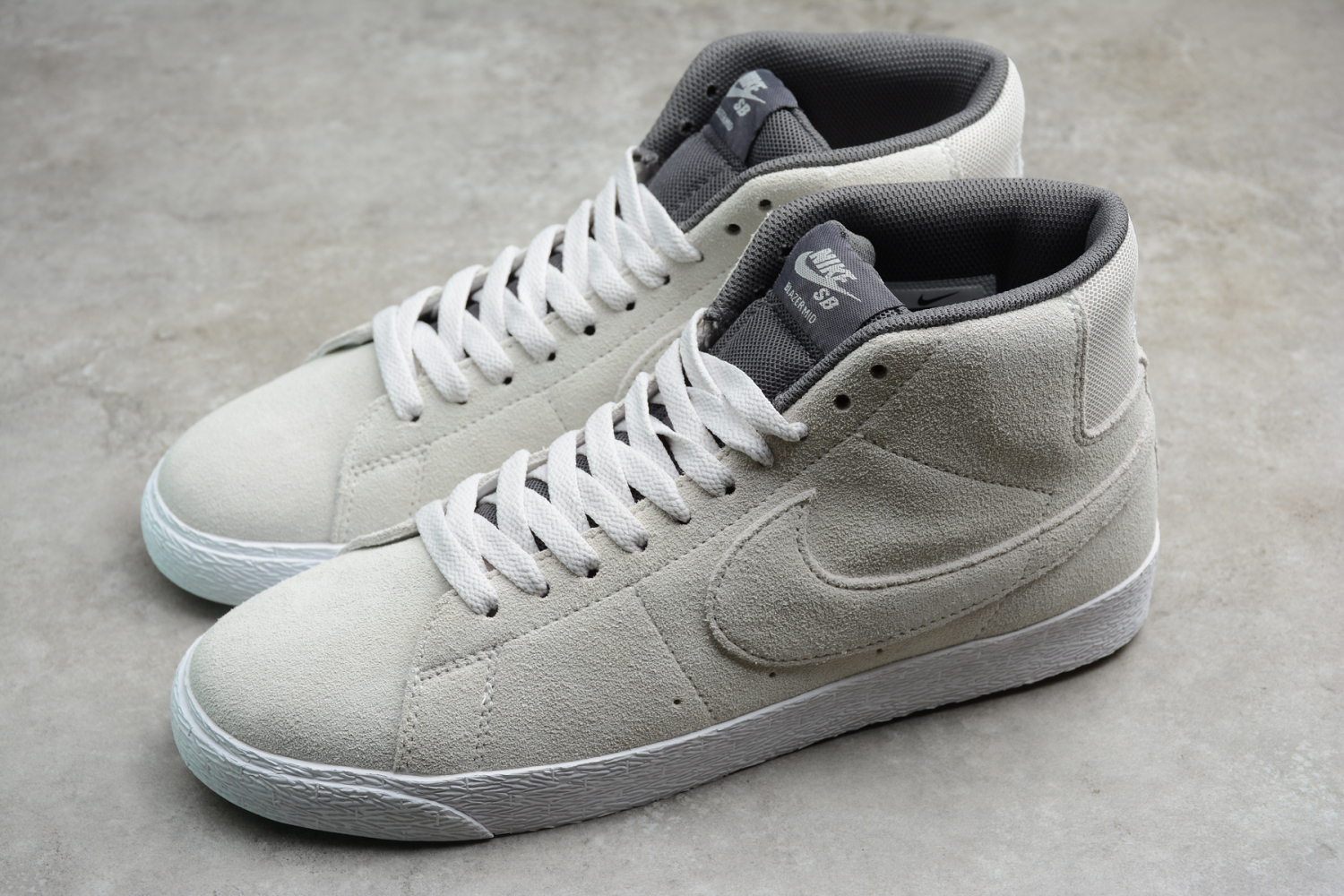 Nike SB Blazer Mid 864349-003