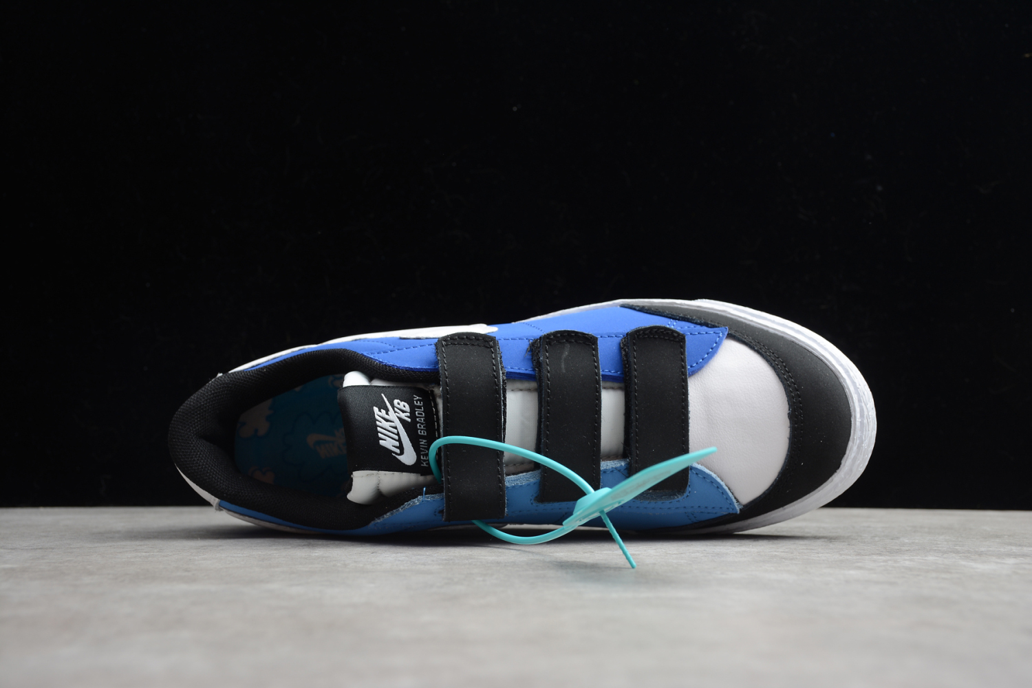 Nike SB Zoom Blazer AC Kevin and Hell  CT4594-400