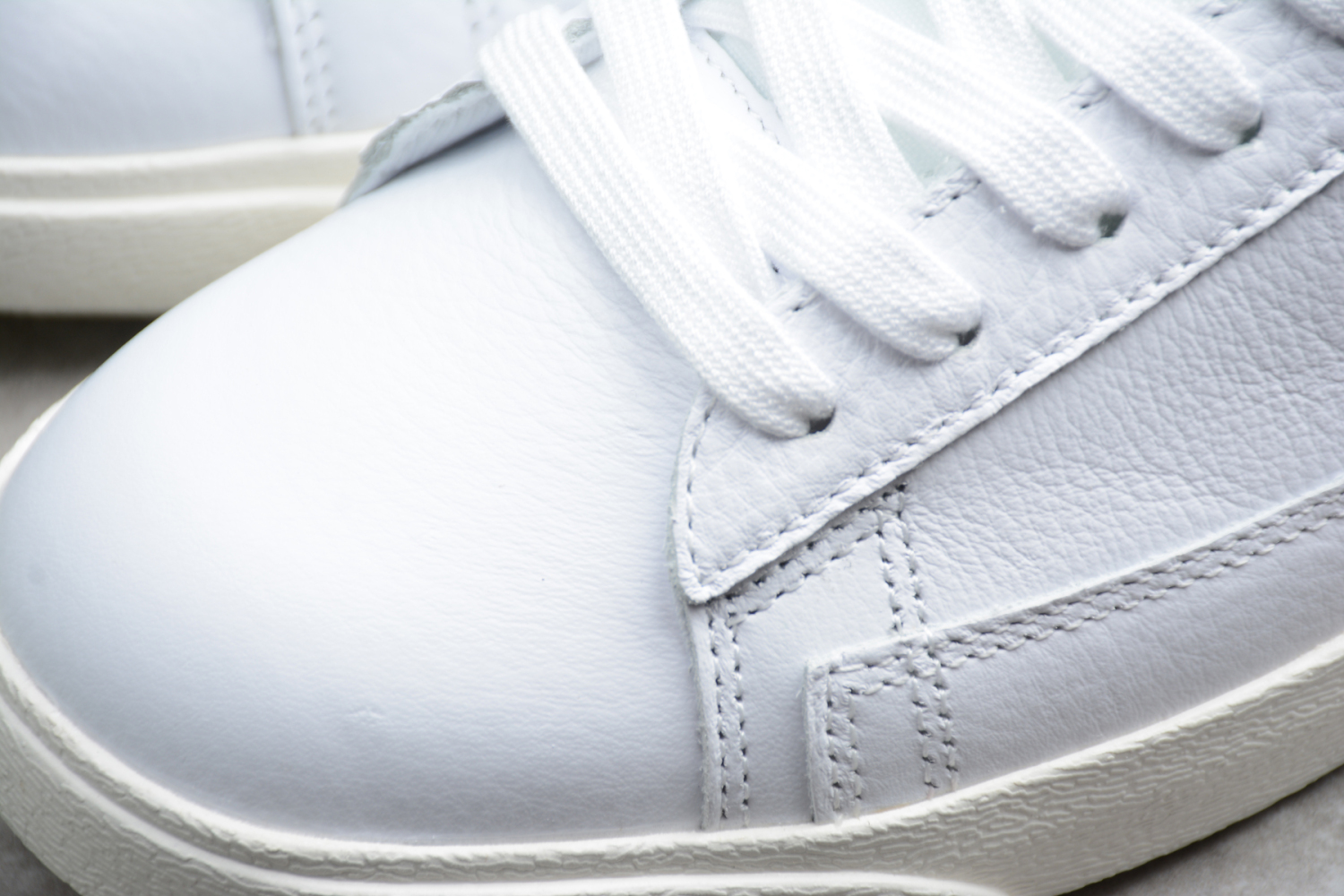 Stranger Things x Nike Blazer Low Hawkins High White Orange Red Casual Shoes 454471-100