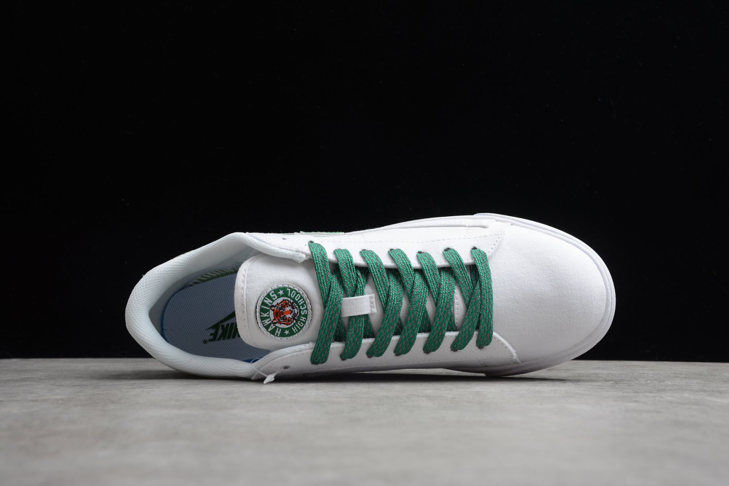 Nike SB Blazer Low LX White Green Reflective Silver AV9371-718