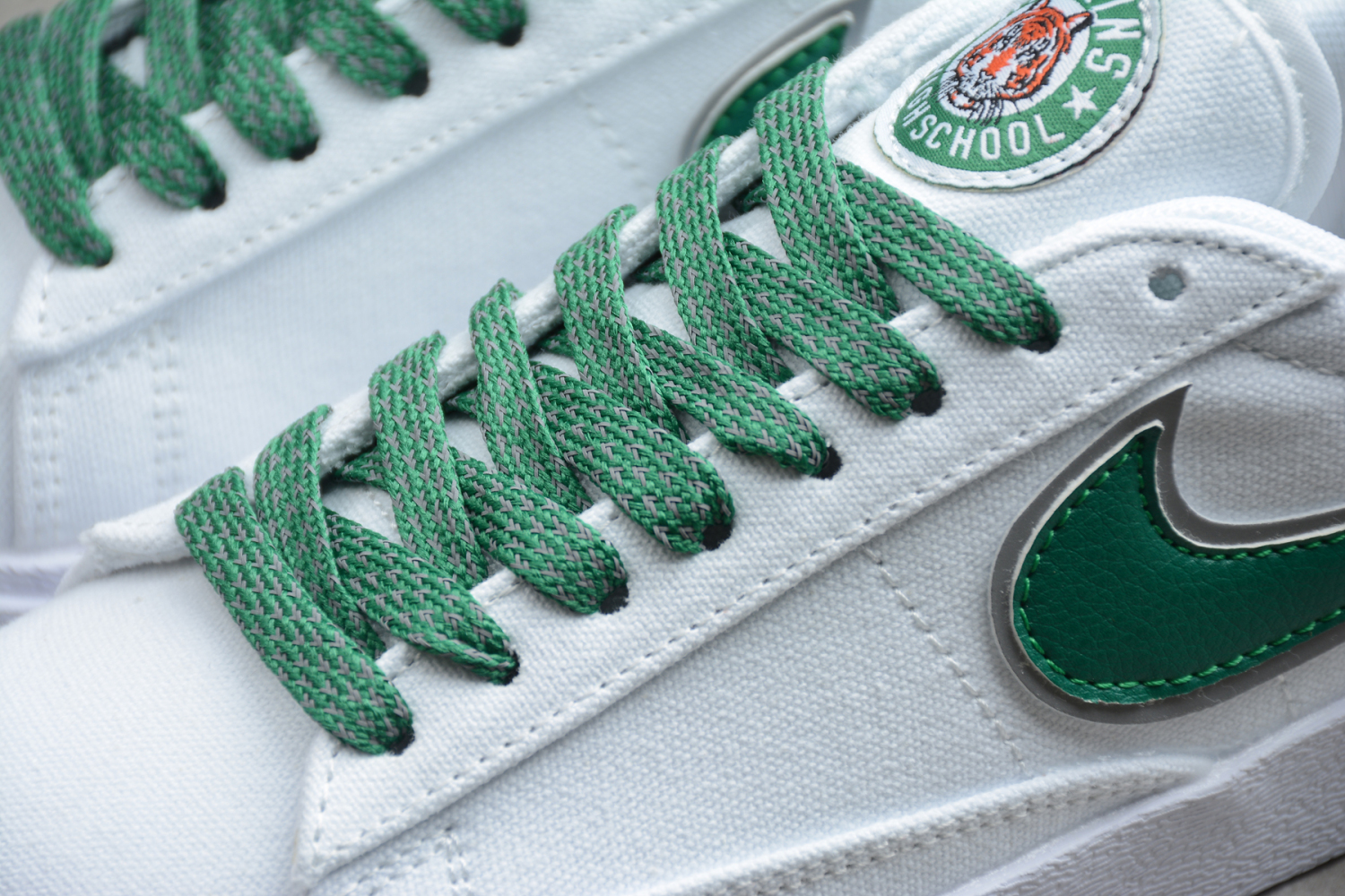 New Nike Blazer Low White Green For Sale AV9371-980