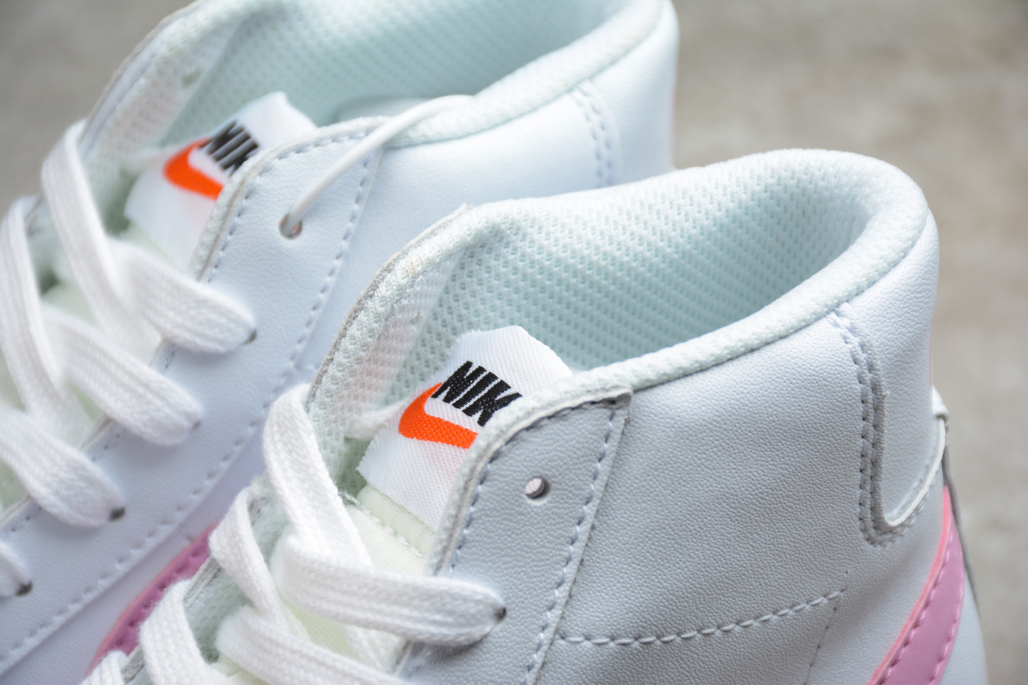 Nike SB Blazer Mid GS Pink Foam White Running Shoes CZ7531-101