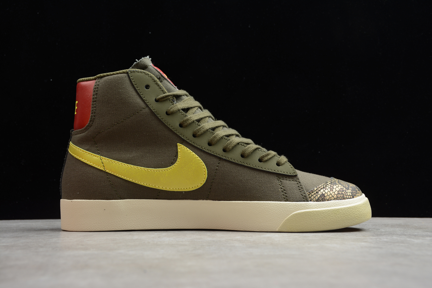 Nike Blazer Mid 77 Olive Snakeskin (W) CZ0462-200