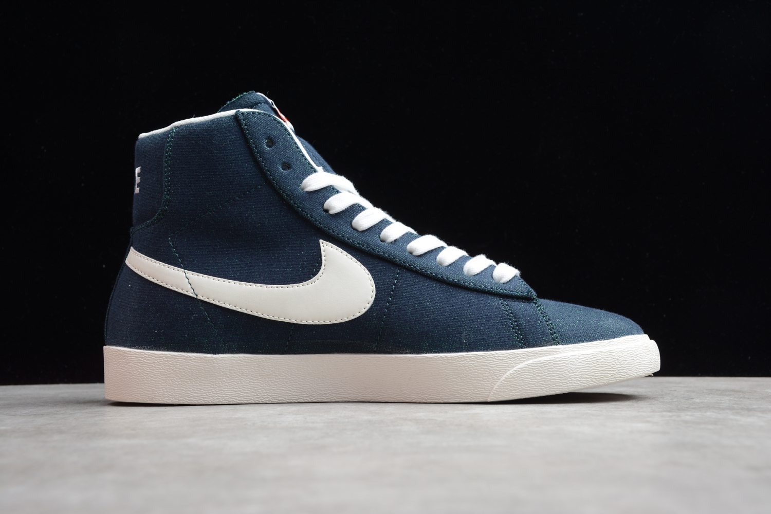 Nike Blazer Mid SB QS HH Dark Blue White SL8236-200