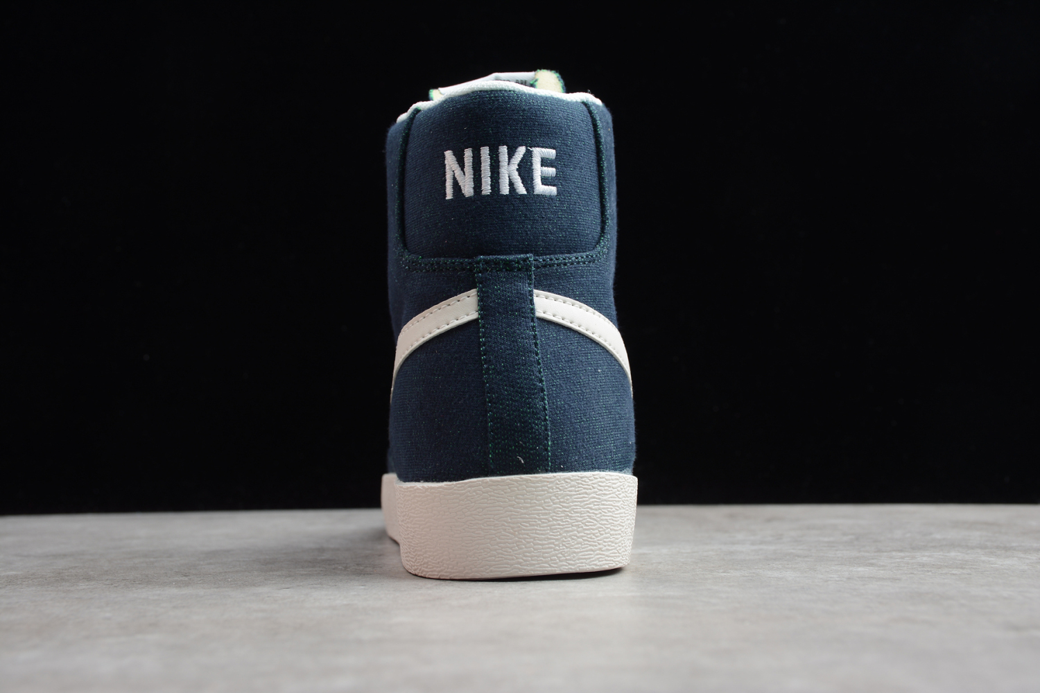 Nike Blazer Mid SB QS HH Dark Blue White SL8236-200