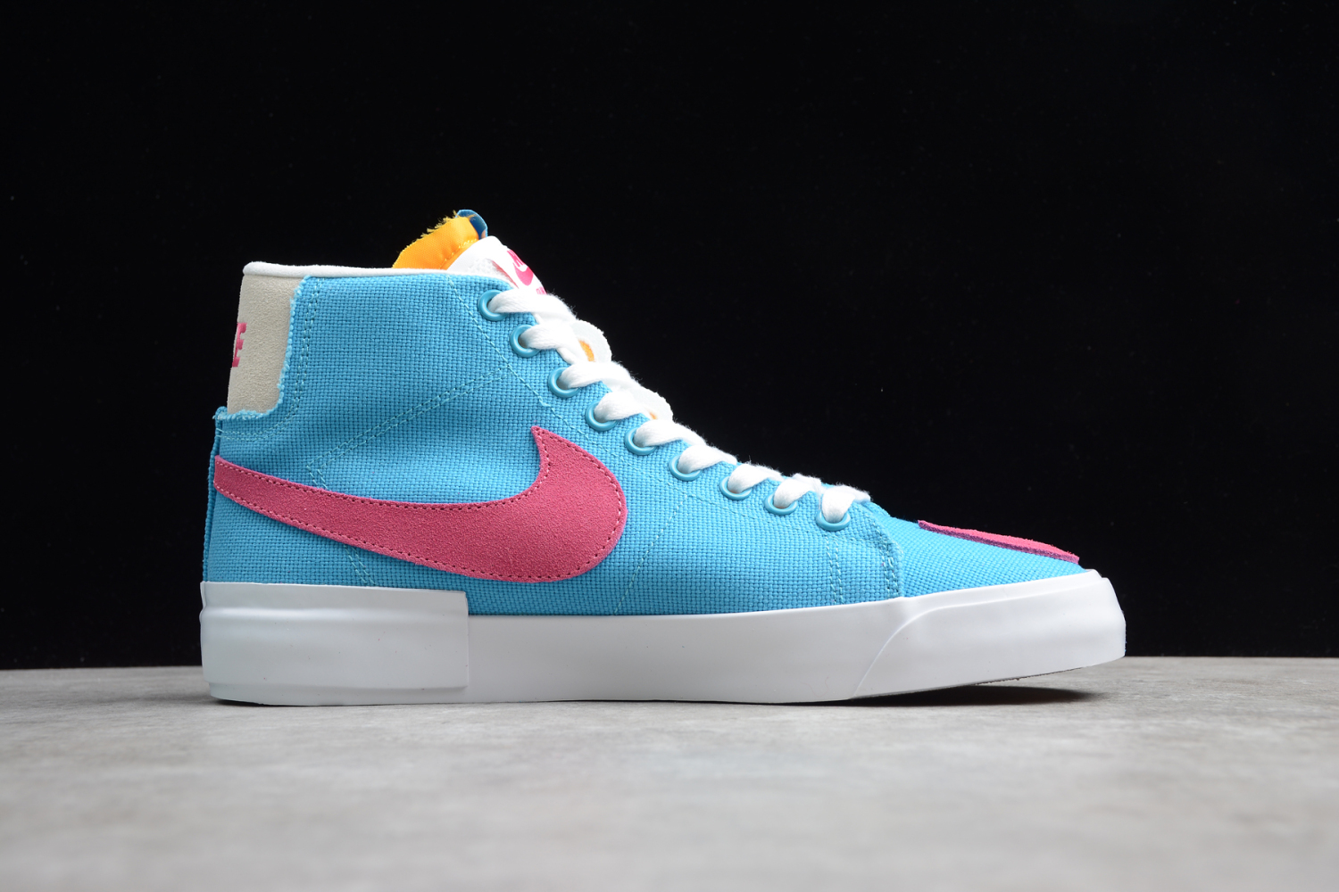 Nike SB Zoom Blazer Mid Edge Laser Blue Watermelon CI3833-400