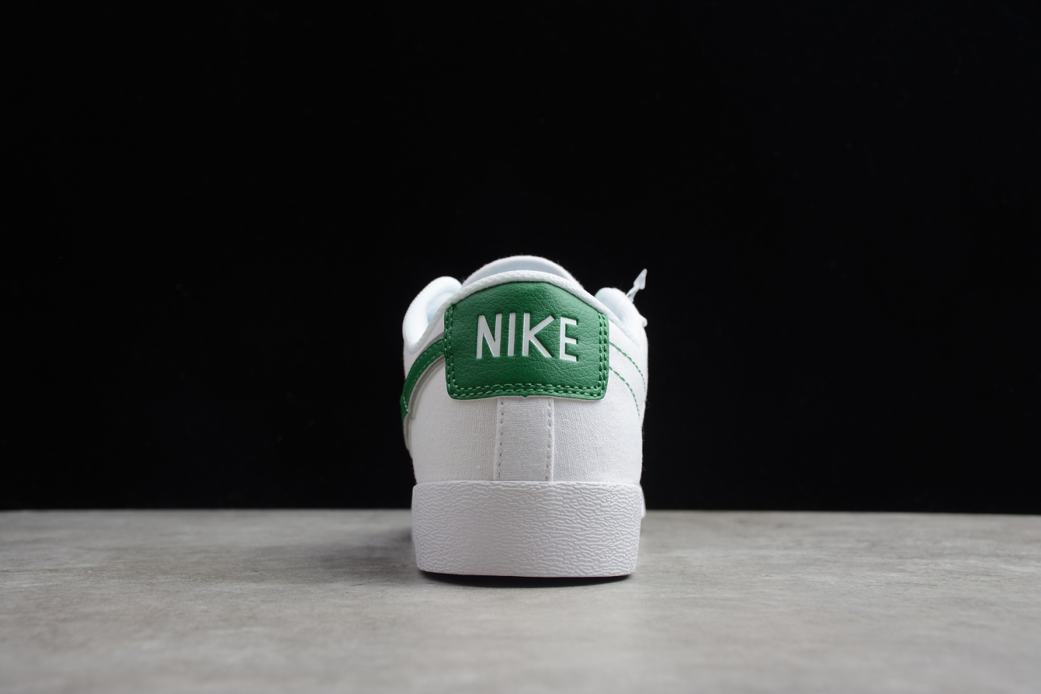 Nike SB Blazer Low LX White Green Reflective Silver AV9371-718