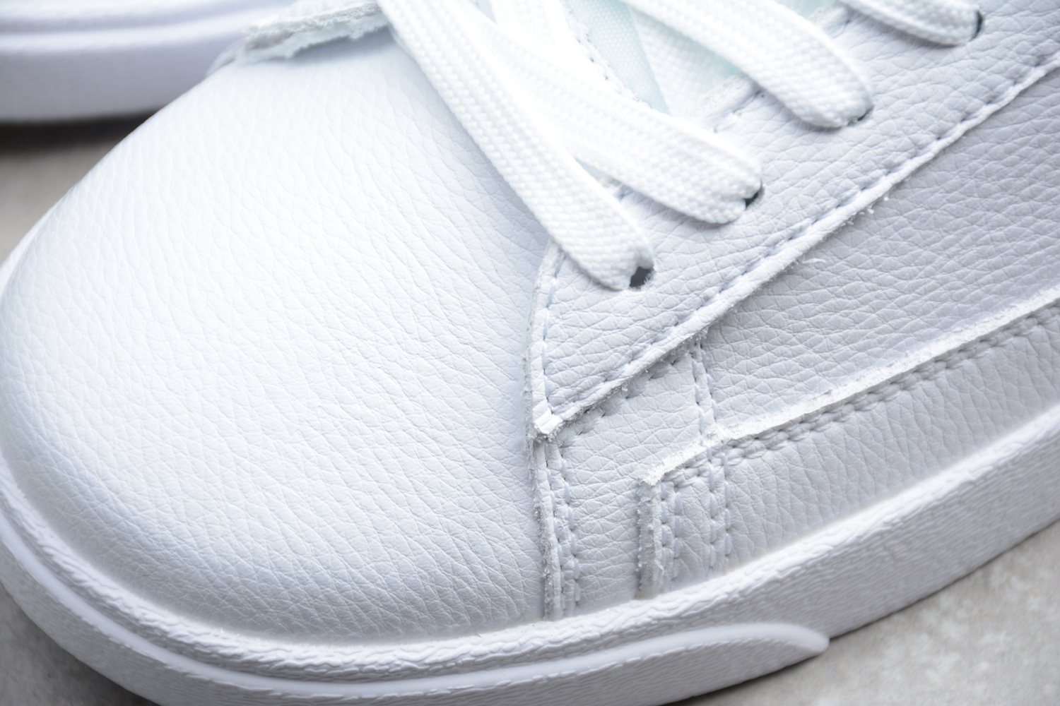 Nike Blazer Low QS HH Sail White Black AV3028-105