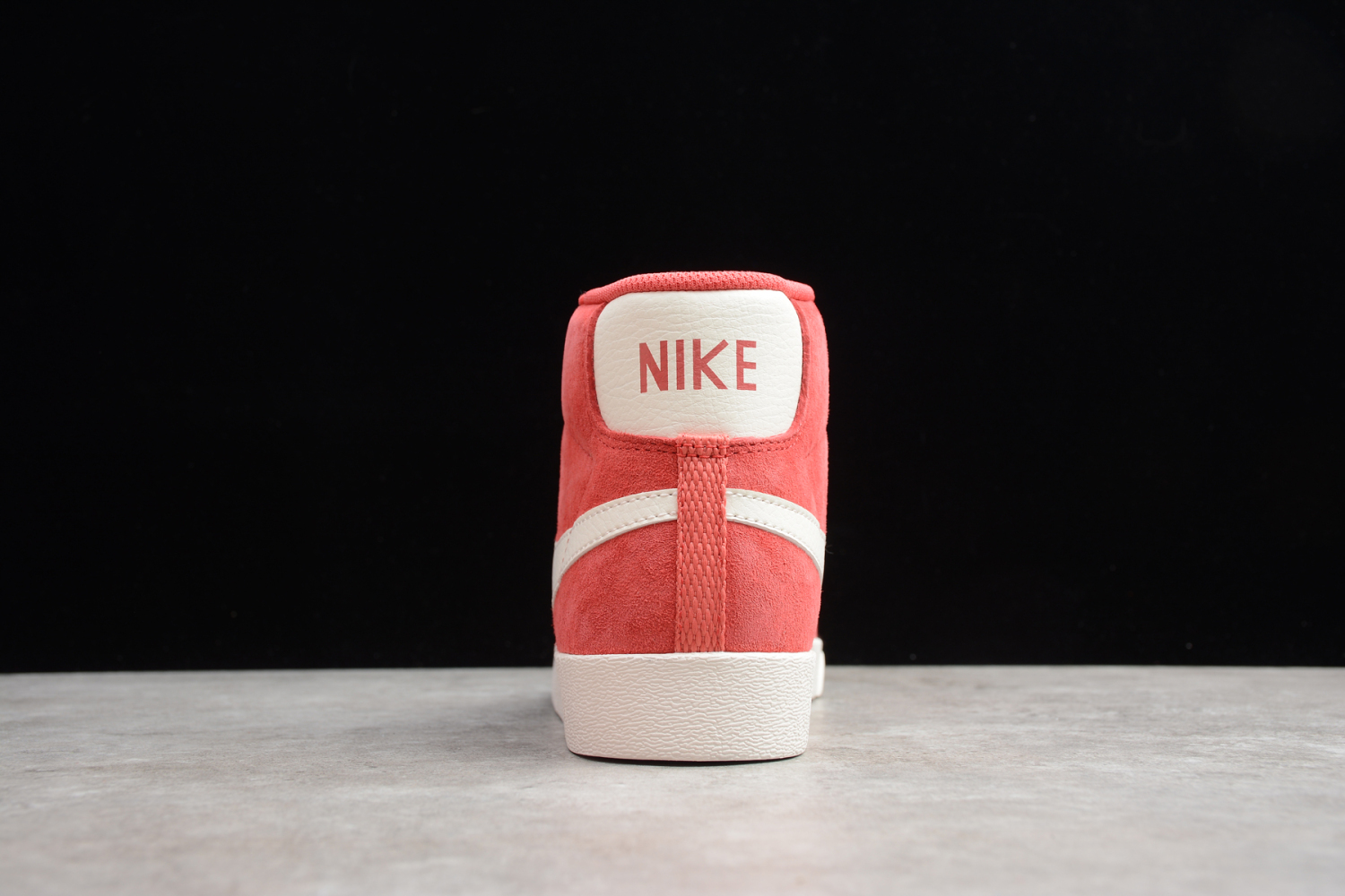 Nike Blazer Mid VNTG Speed Red Sail Black 917862-602