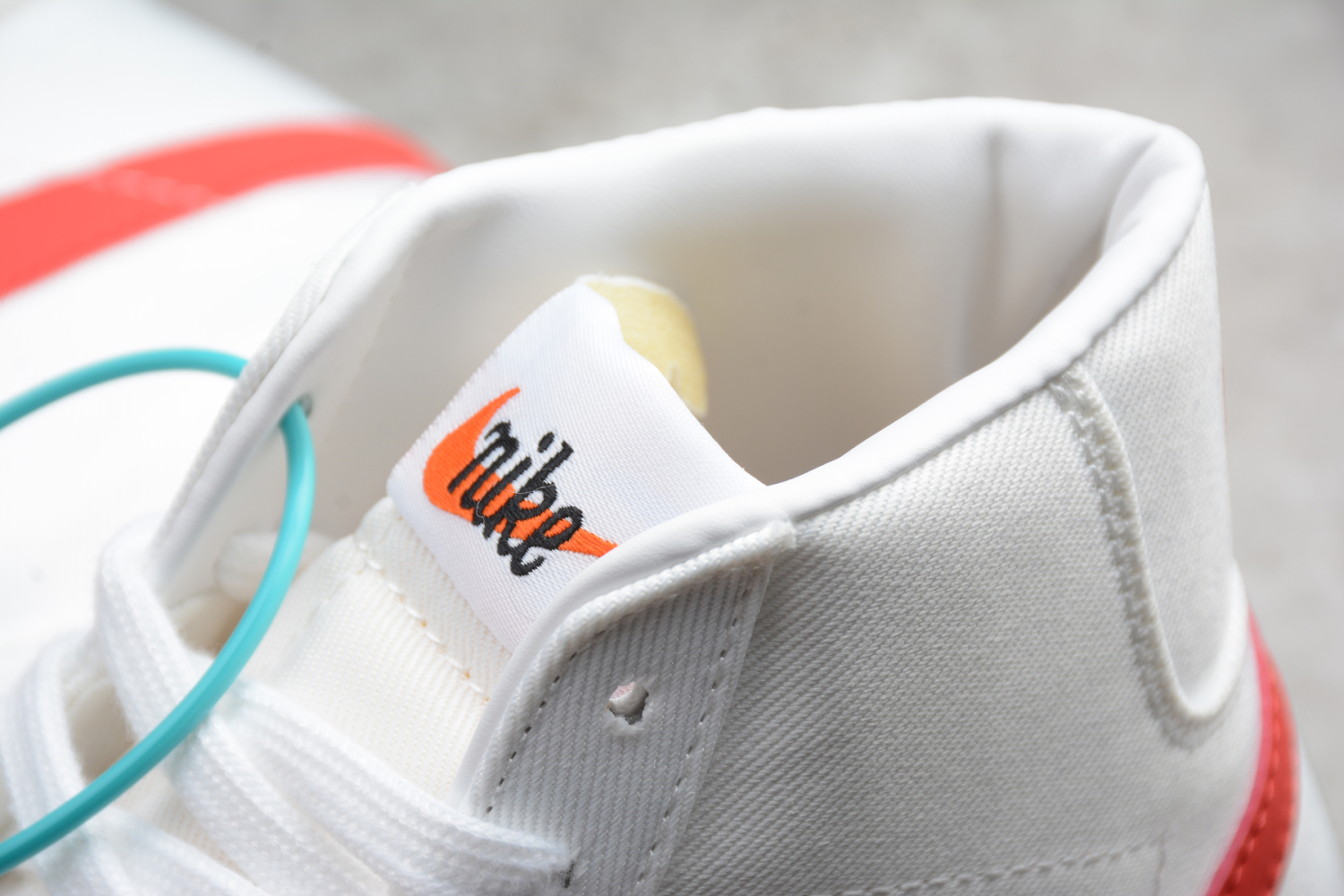 Nike Blazer Mid 77 Habanero Red QB6806-600