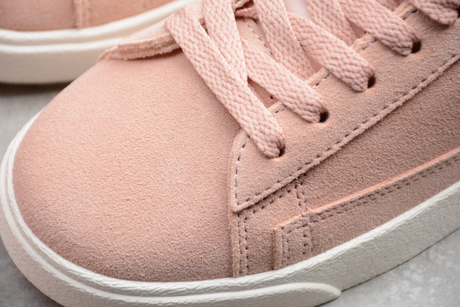 Nike Blazer Mid Vintage Suede Coral Stardust (W) 917862-605