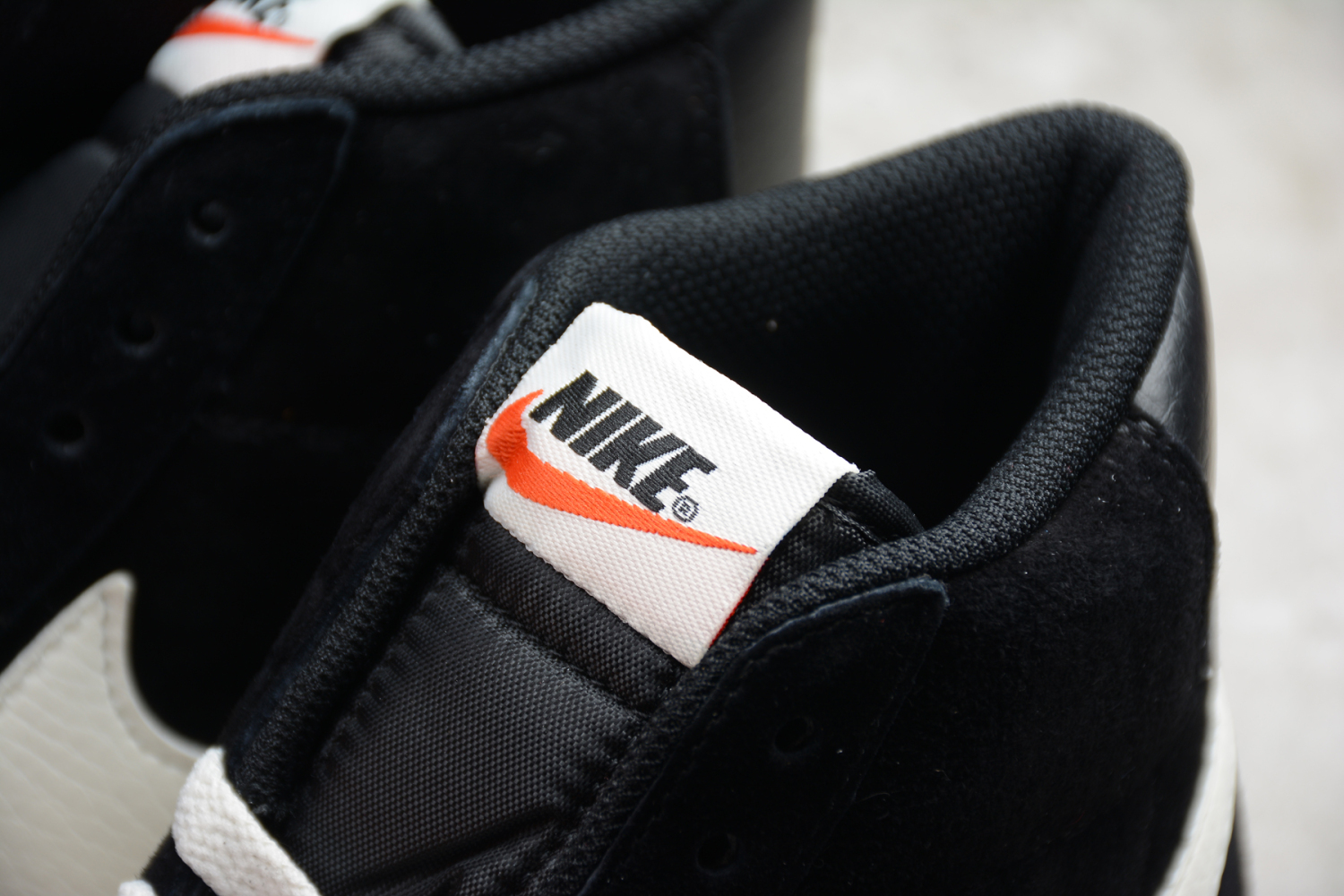 Nike Blazer Mid Vintage Suede Black (W)  AV9376-001