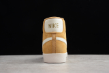 Nike WMNS Blazer Mid Suede Vintage Elemental Gold/Sail-Sail-Black, yellow 917862-700