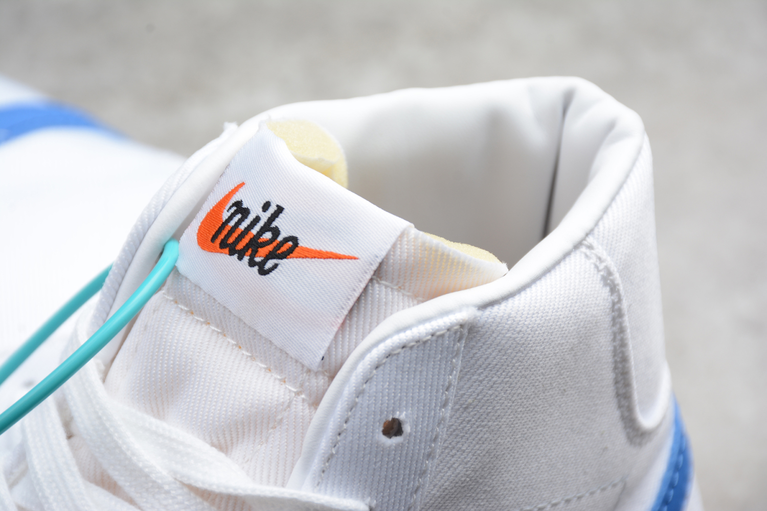 Nike Blazer Mid 77 Pacific Blue  BQ6806-400