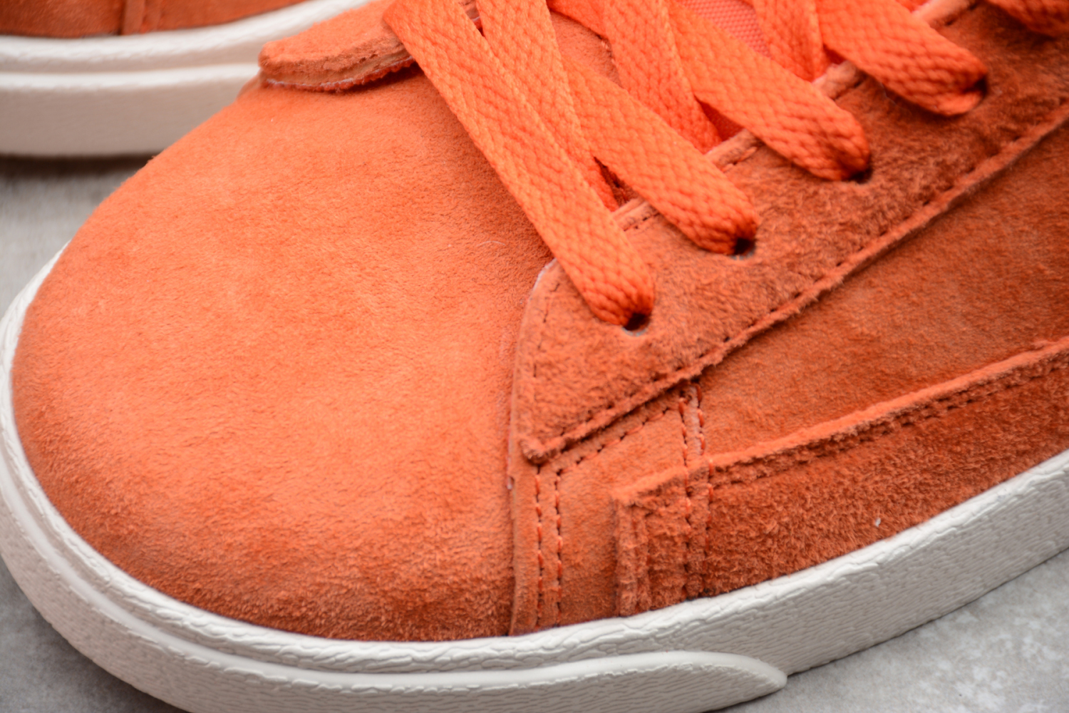 Nike Blazer Mid 