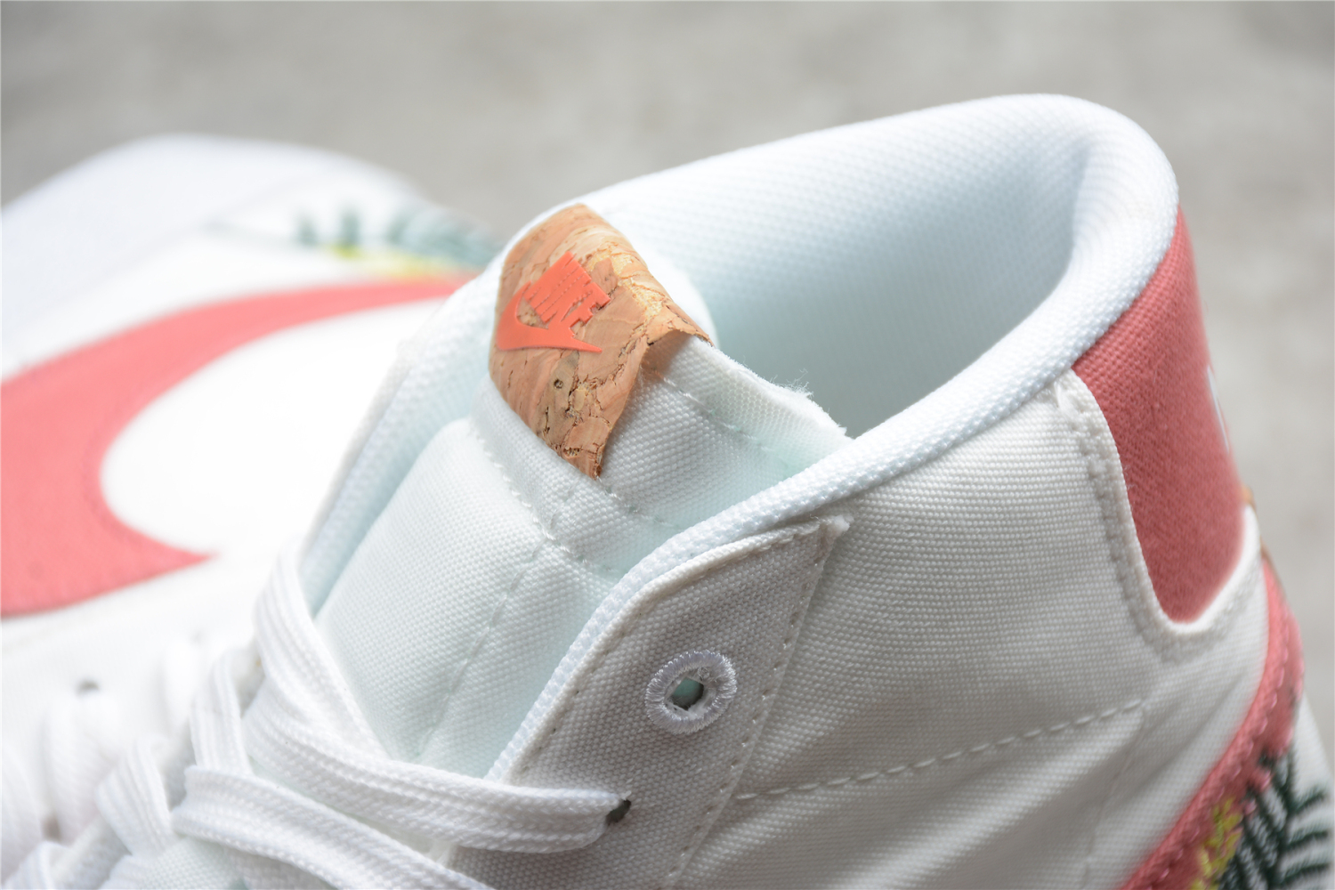 Nike Blazer Mid 77 Catechu (W)  DC8265-101