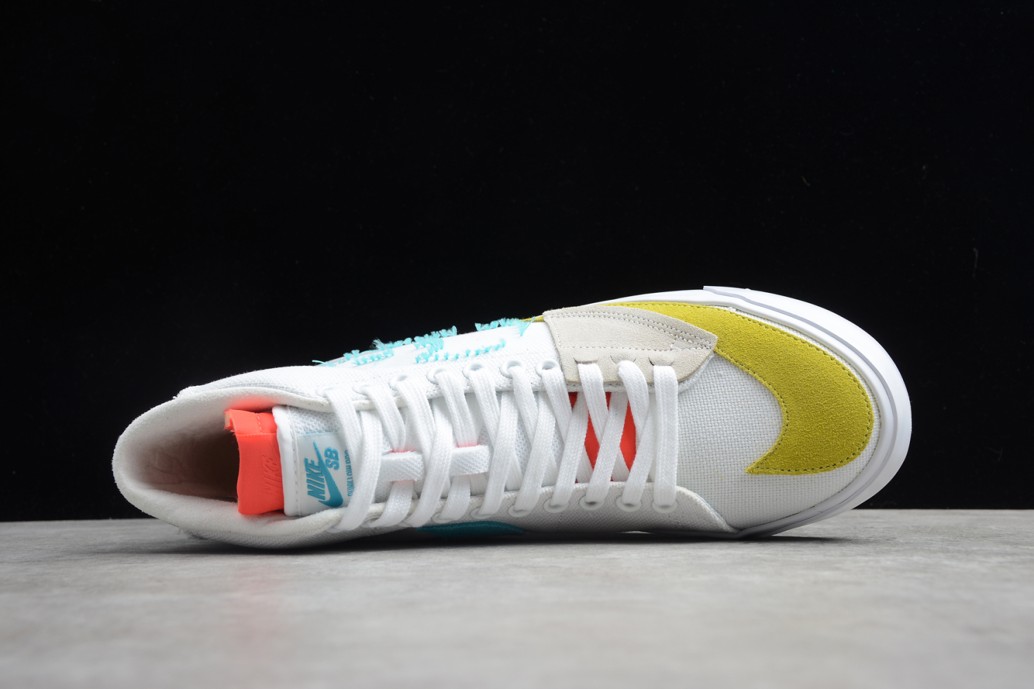Nike SB Blazer Mid Edge Hack Pack Aqua  CI3833-101