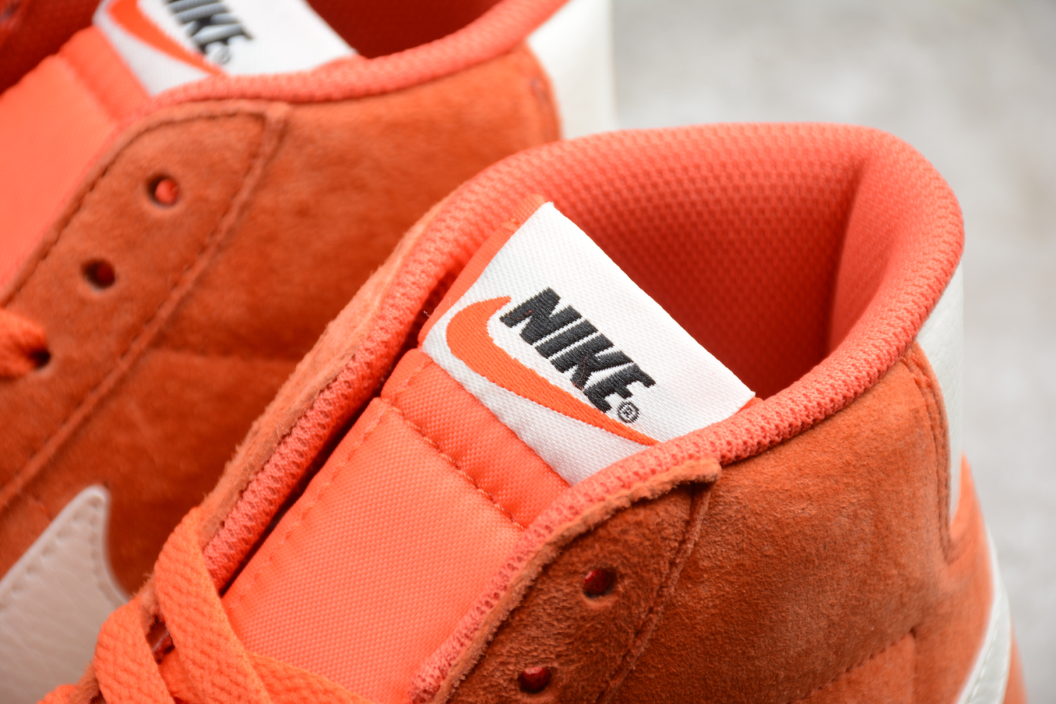 Nike Blazer Mid 