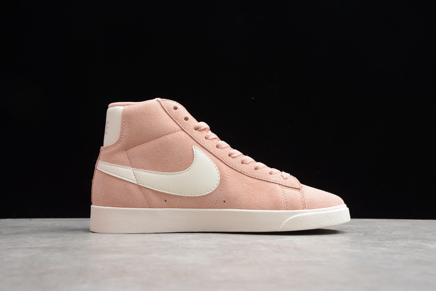 Nike Blazer Mid Vintage Suede Coral Stardust (W) 917862-605