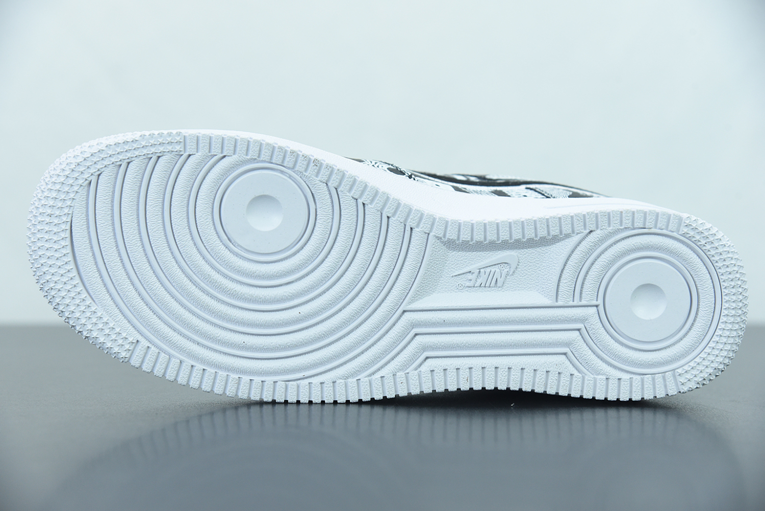 Nike Air Force 1 Low Worldwide CZ5927-001