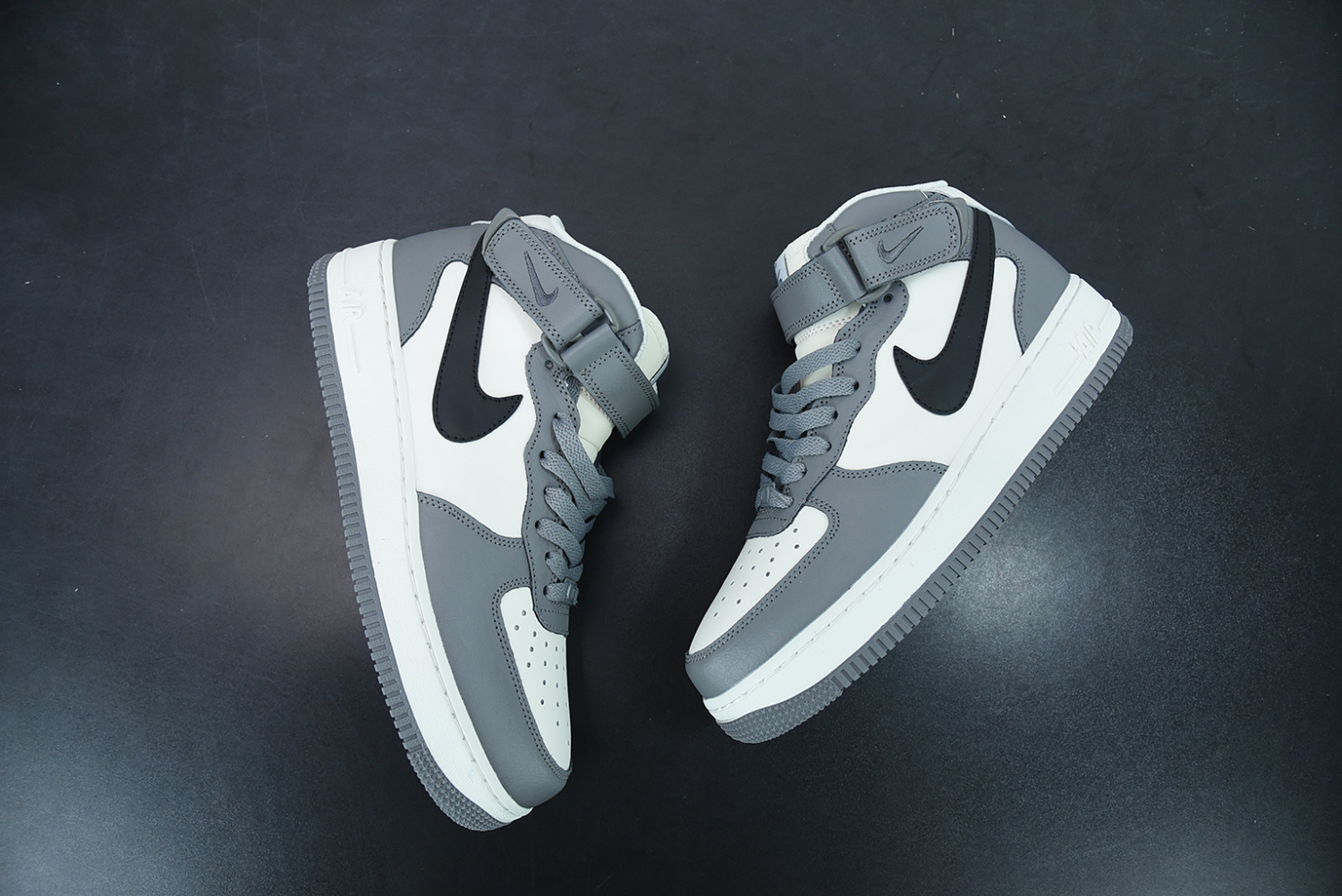 Nike Air Force 1 High