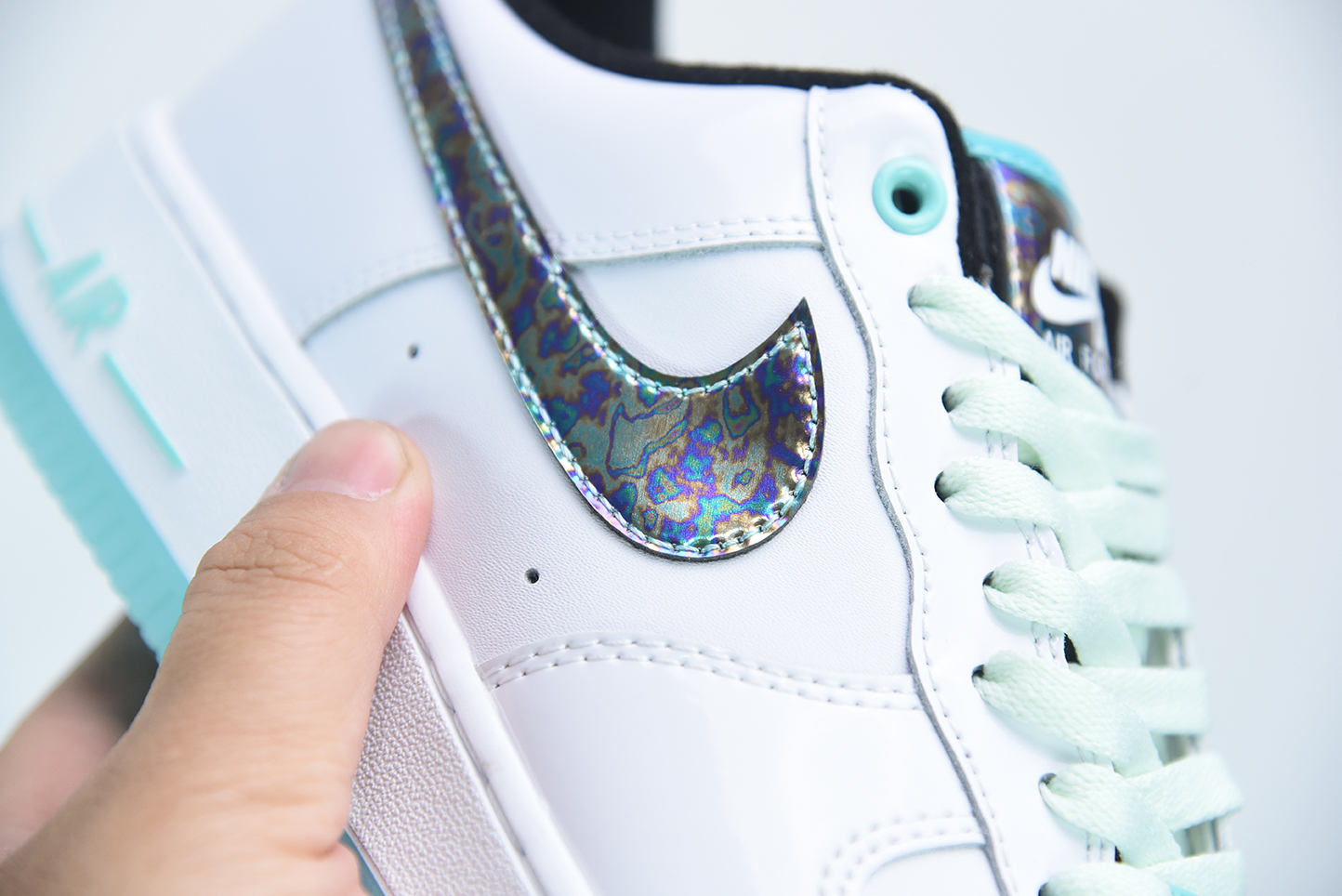 Nike Air Force 1 Low 