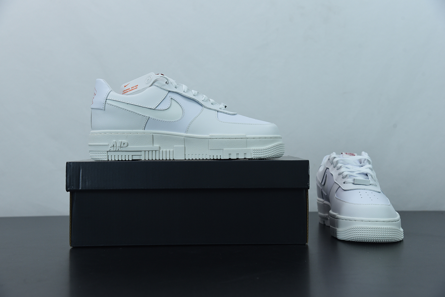 Nike Air Force 1 Low Pixel White (W)   CK6649-105