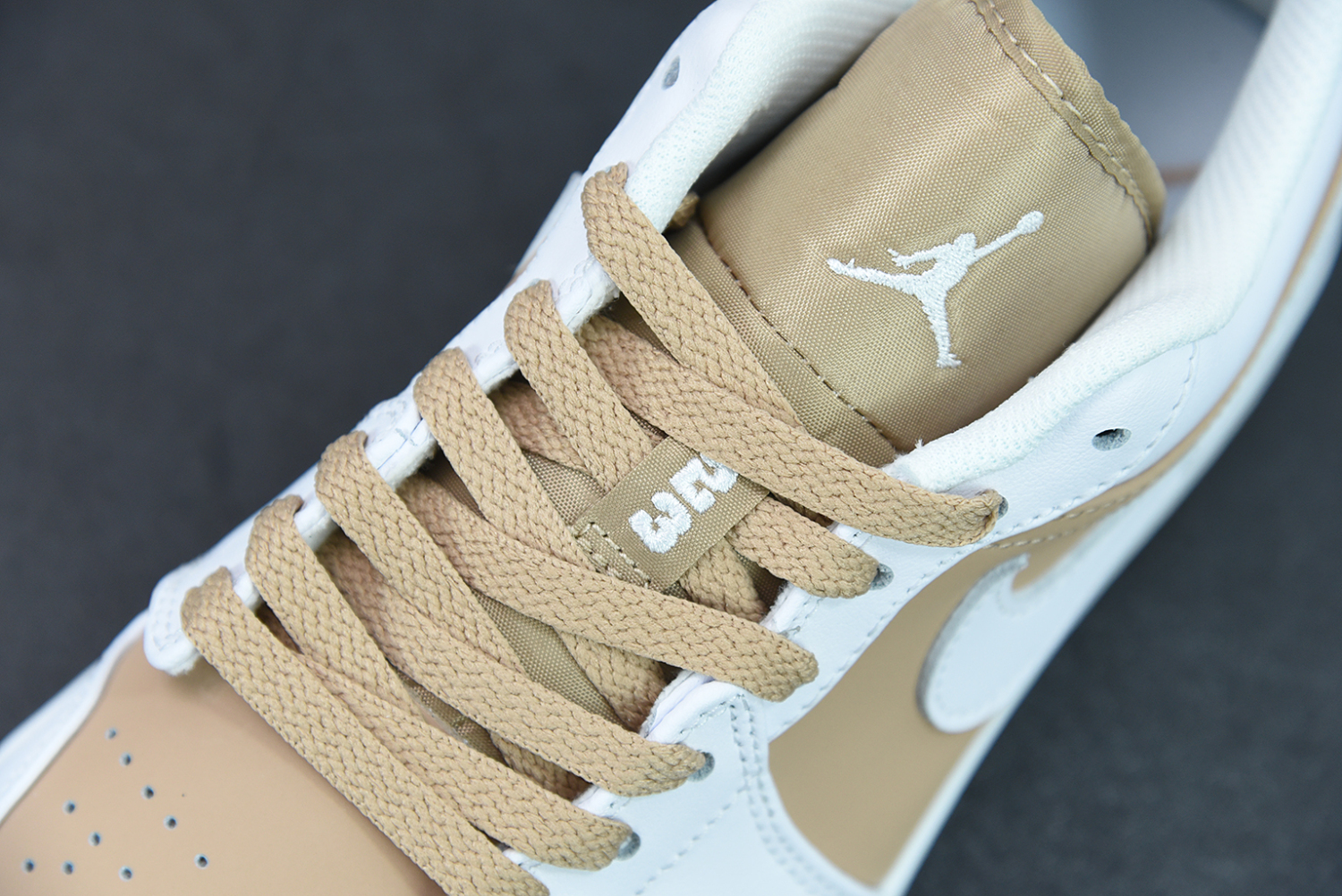 Jordan 1 LowHemp White DN6999-100