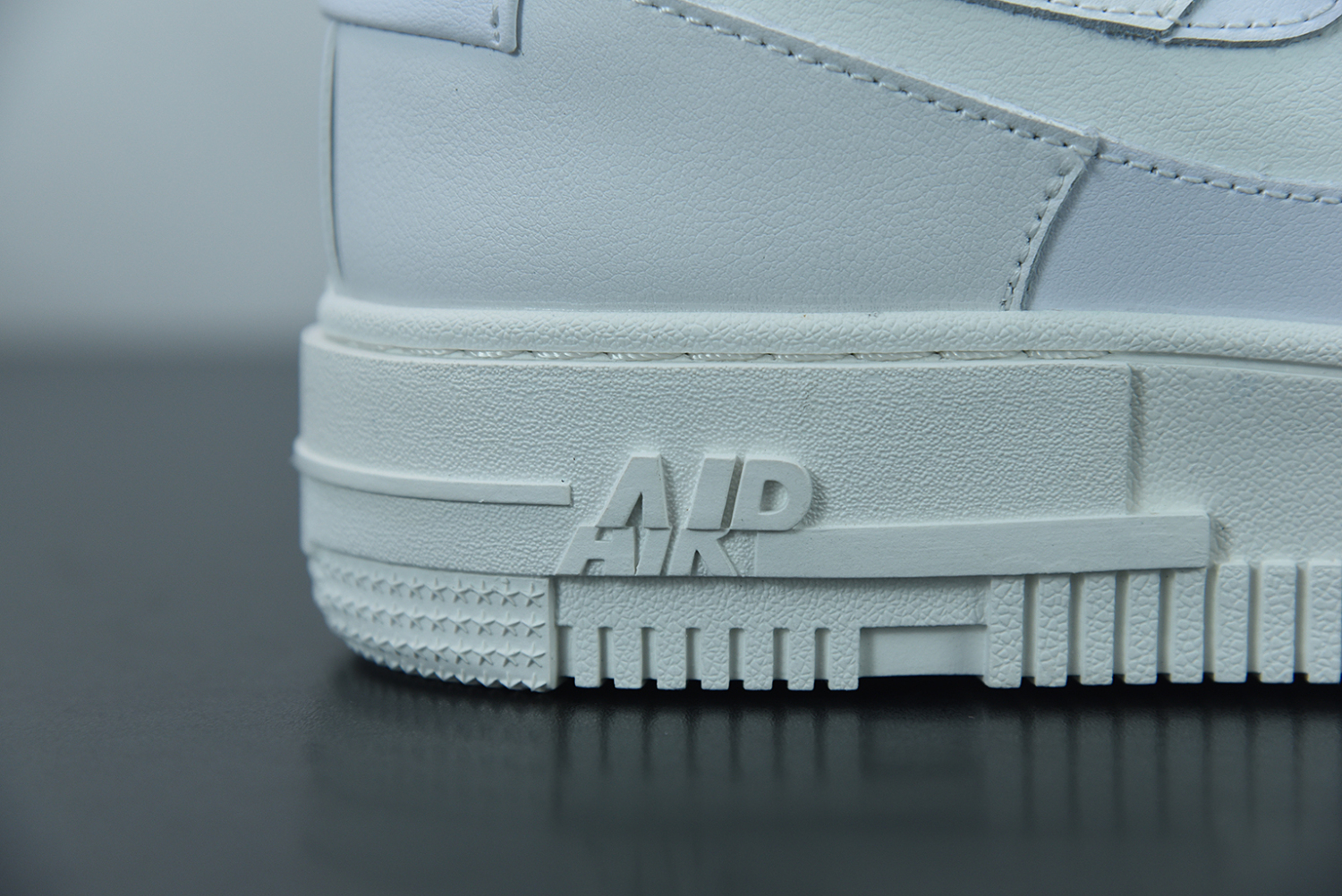 Nike Air Force 1 Low Pixel White (W)   CK6649-105