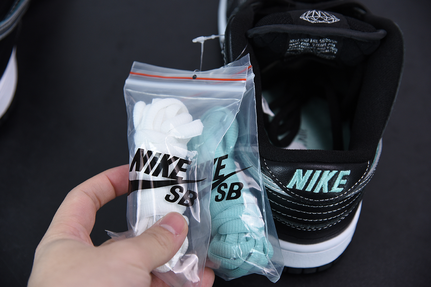 Nike SB Dunk Low Diamond Supply Co Black Diamond BV1310-001