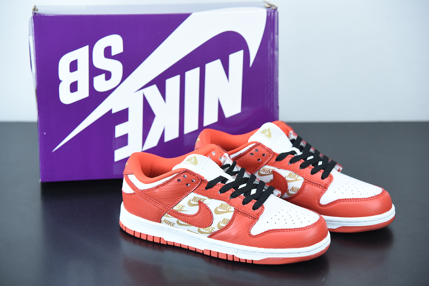 Supreme x Nike SB Dunk Low White Black Orange DH3228-161