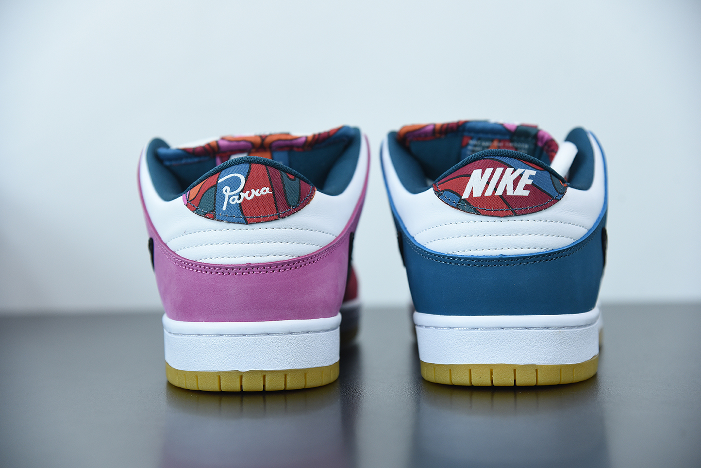 Nike Dunk SB Low Pro QS Parra (Friends & Family) (2021)  DH7695-100